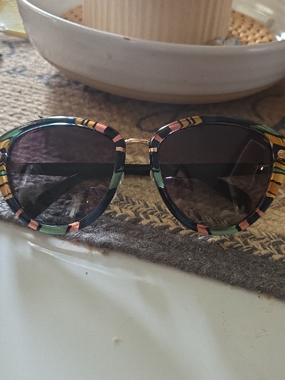 EUC Privรฉ Revaux Multicolor Monet Cat-Eye Polararized Black Sunglasses Excellent - Picture 2 of 12